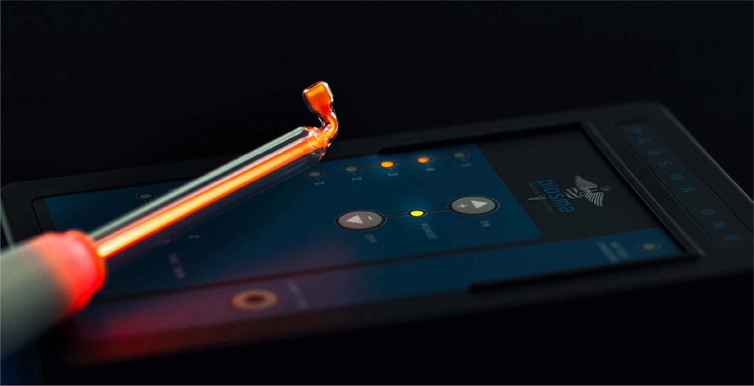 Steuereinheit des Plasma ONE mit leuchtender Elektrode